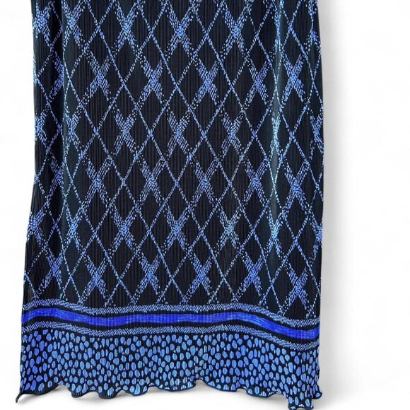 3/$15 Y2K Black and blue midi skirt with a retro vibe womens size medium NWT - Picture 2 of 6